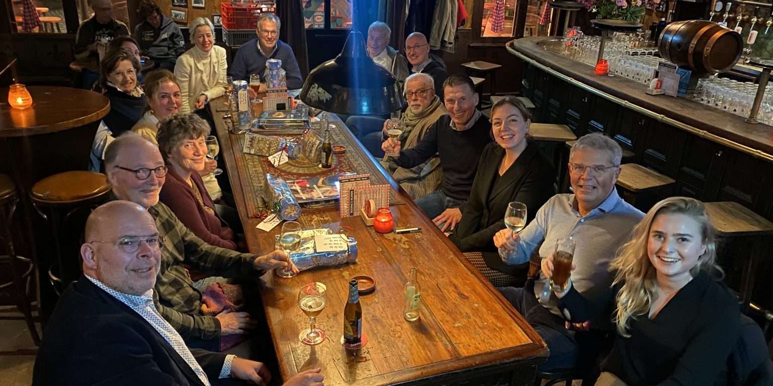 Vrijwilligers en bestuur van Betrokken Ondernemers Breda samen bij Boerke Verschuren.